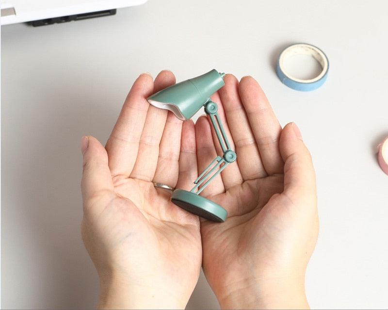 Foldable Magnetic LED Mini Desk Lamp