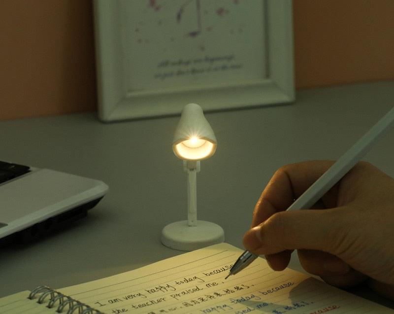 Foldable Magnetic LED Mini Desk Lamp